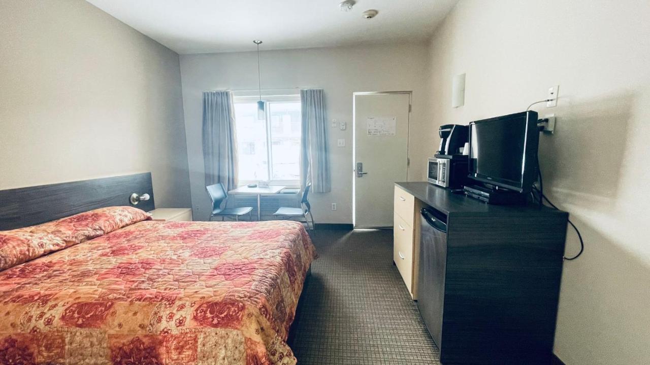 Motel Falcon Brossard Exterior photo